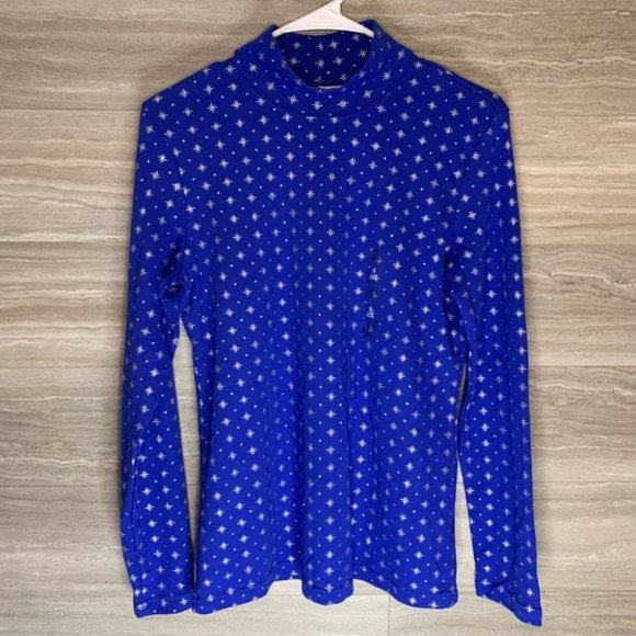 Karen Scott Sweaters - NWT Women’s Karen Scott Snowflake Turtle Neck Blouse